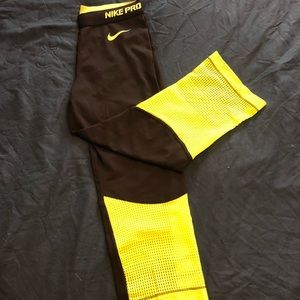 Nike Capri leggings